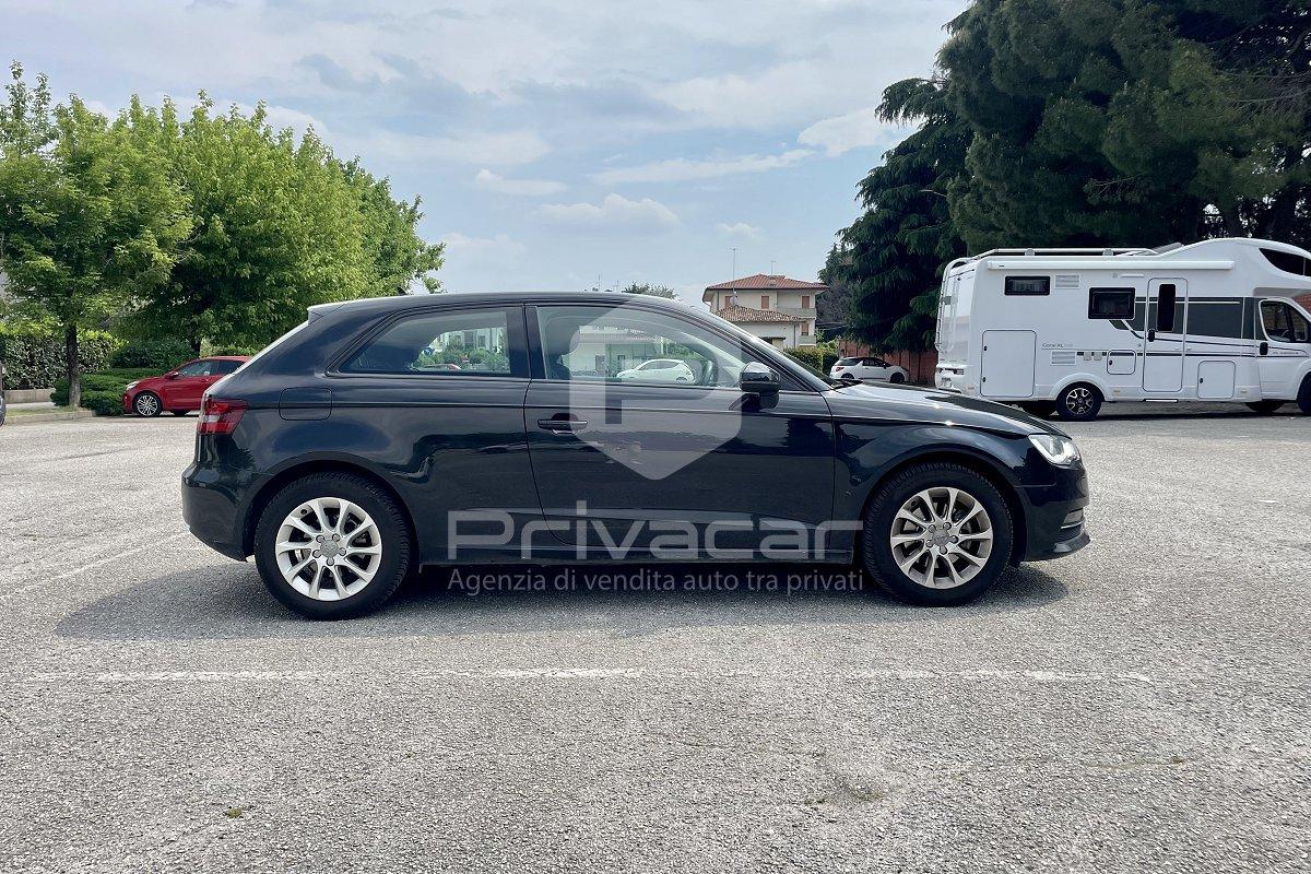 AUDI A3 1.6 TDI Attraction