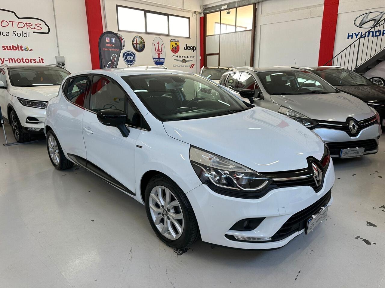 Renault Clio dCi 8V 90 CV EDC 5 porte Duel2