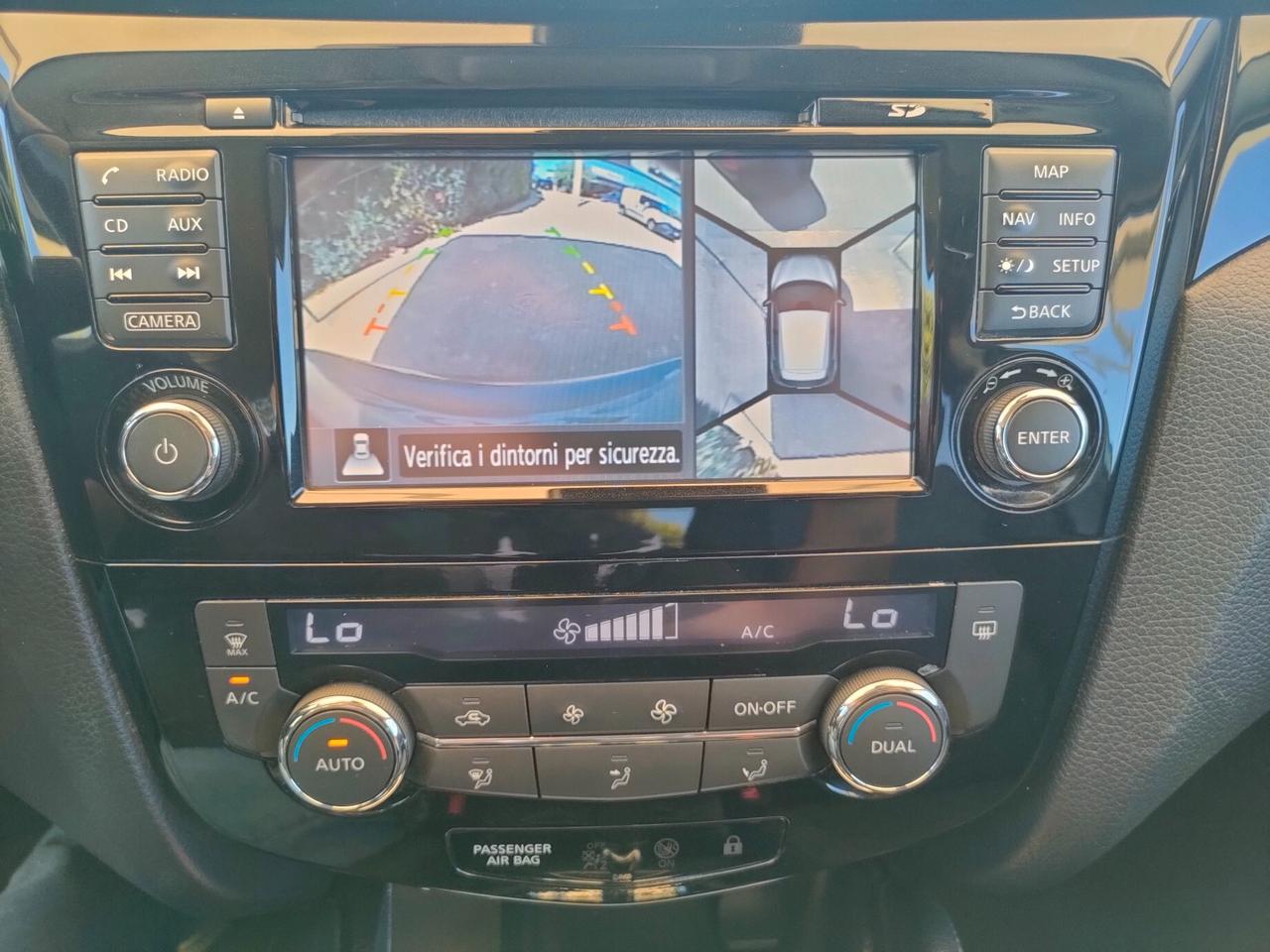 Nissan Qashqai 1.5 dCi N-Connecta
