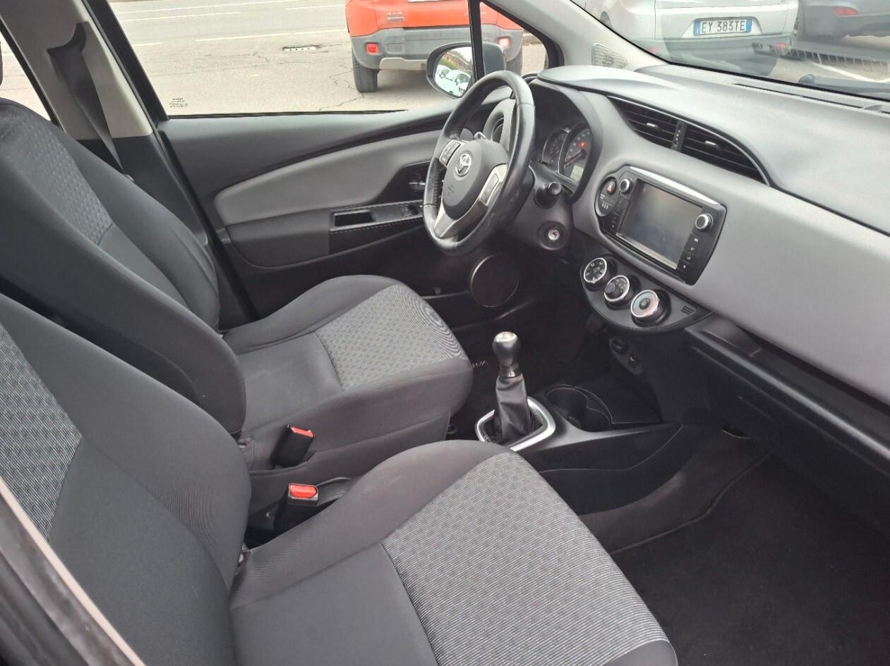 Toyota Yaris 1.0 5 porte Lounge
