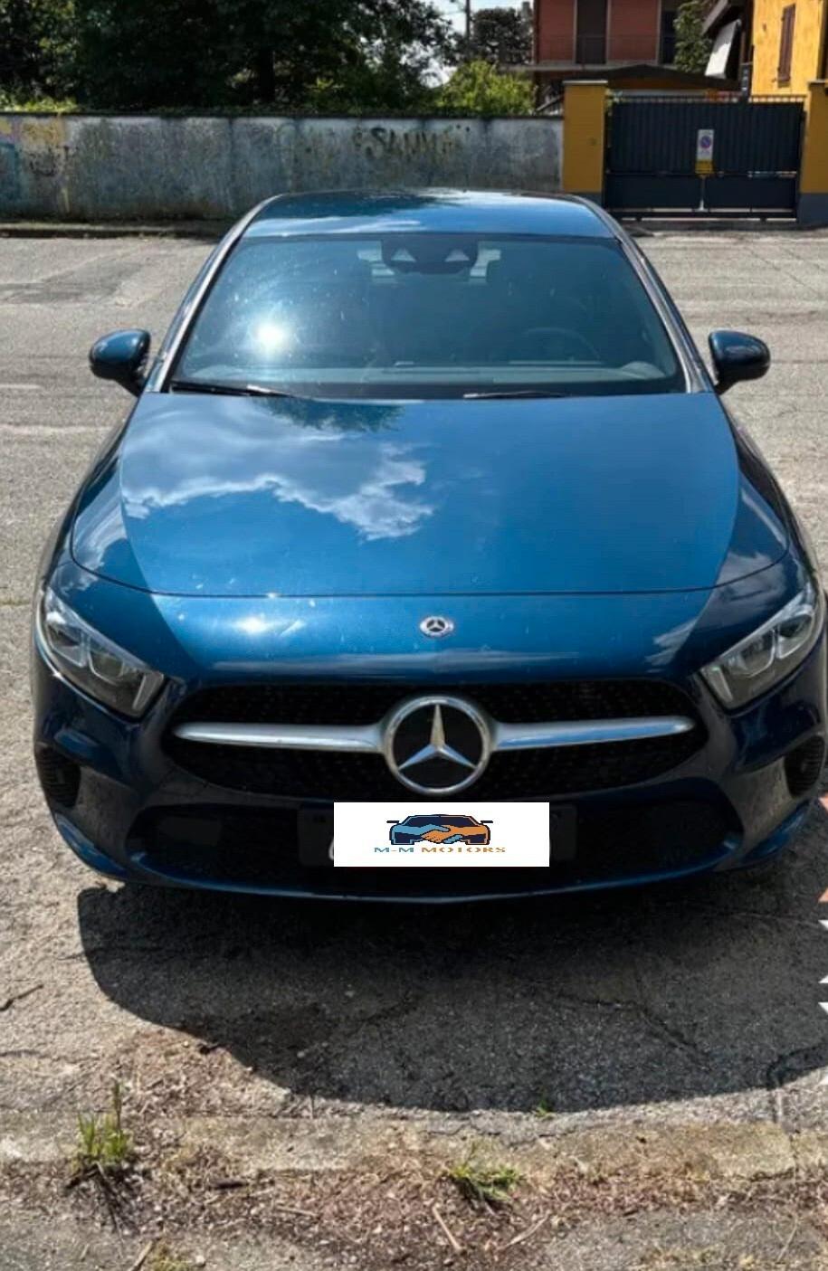 Mercedes A 180 Premium UNICO PROPRIETARIO