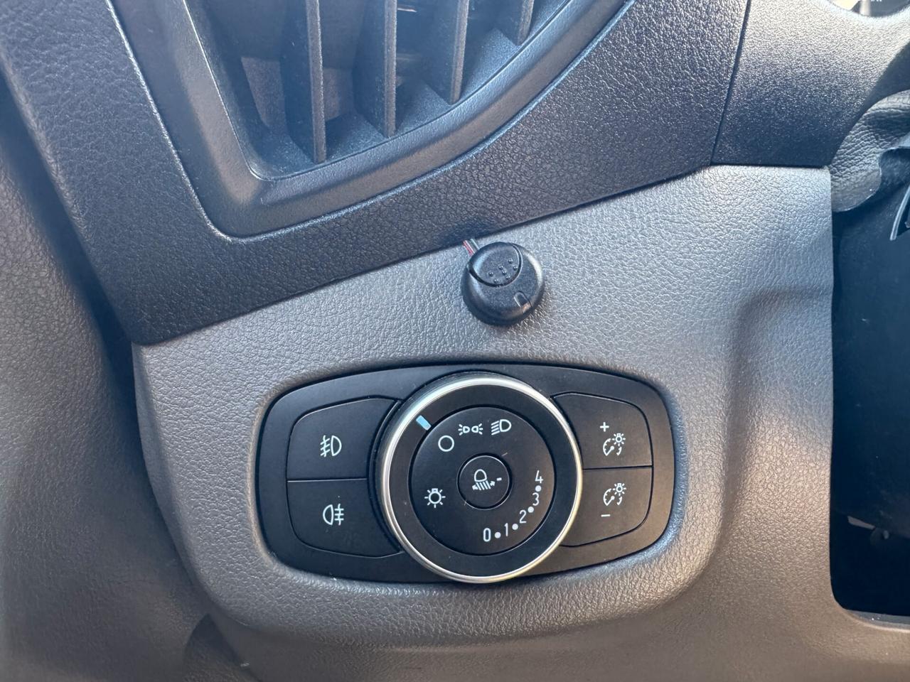 Ford Transit Connect Trend 1.5TDCi 120CV L2H1 3p.