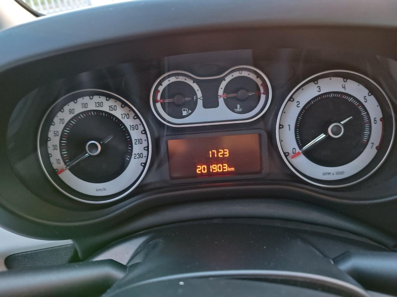 Fiat 500L Metano a € 148,50 al mese
