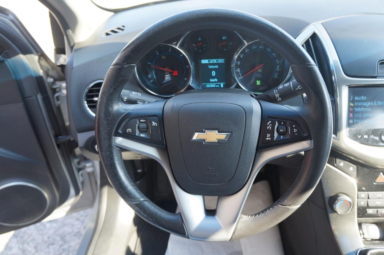 Chevrolet Cruze 1.7 Diesel Station Wagon LTZ MyLink