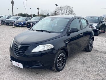 Lancia Ypsilon 1.2 69 CV 5 porte GPL Ecochic S Momodesign
