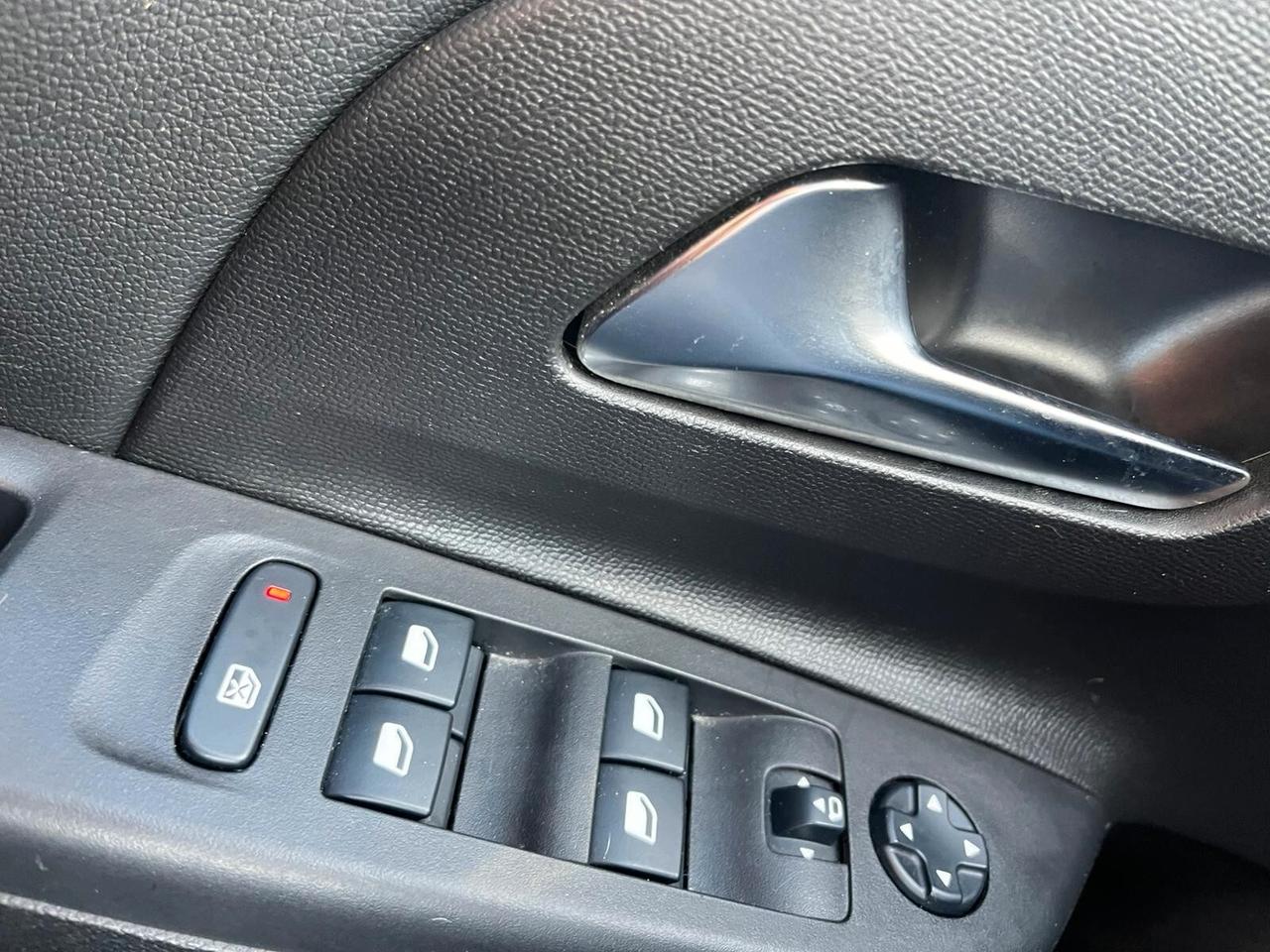 Opel Corsa 1.2 Edition GPL