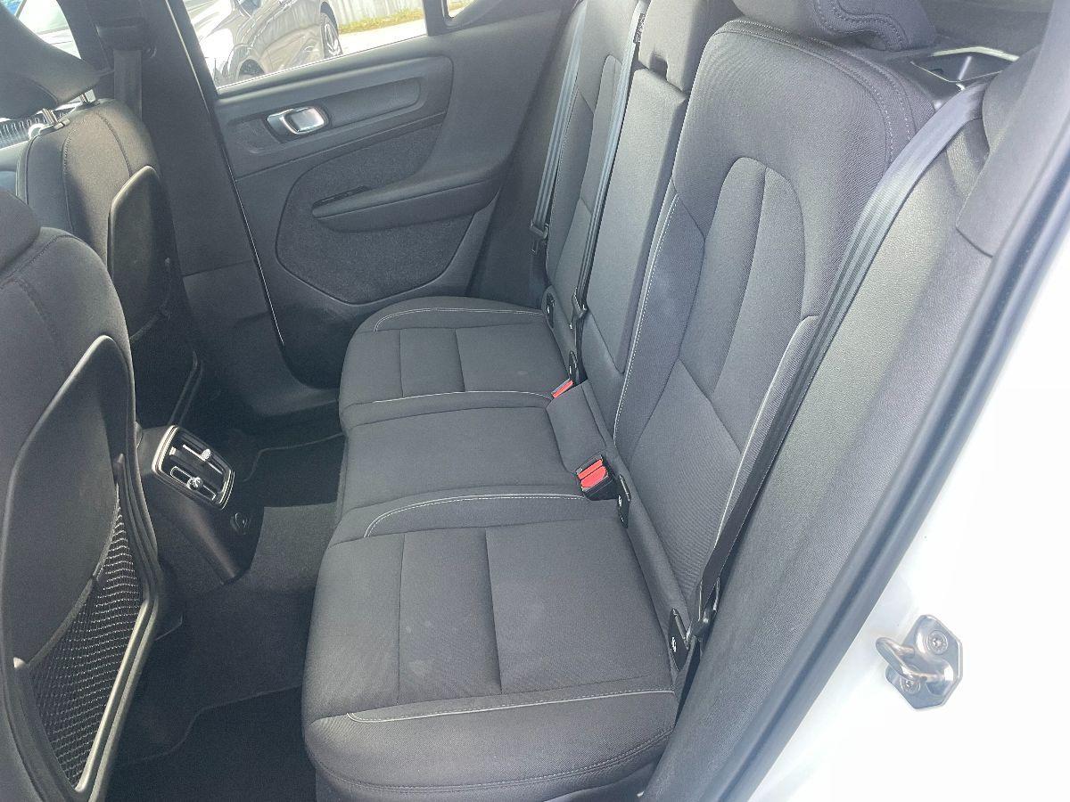 VOLVO - XC40 - T4 Recharge Plug-in Hyb. Inscr.Exp.