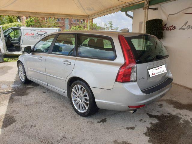 VOLVO V50 2.4 D5 cat Summum