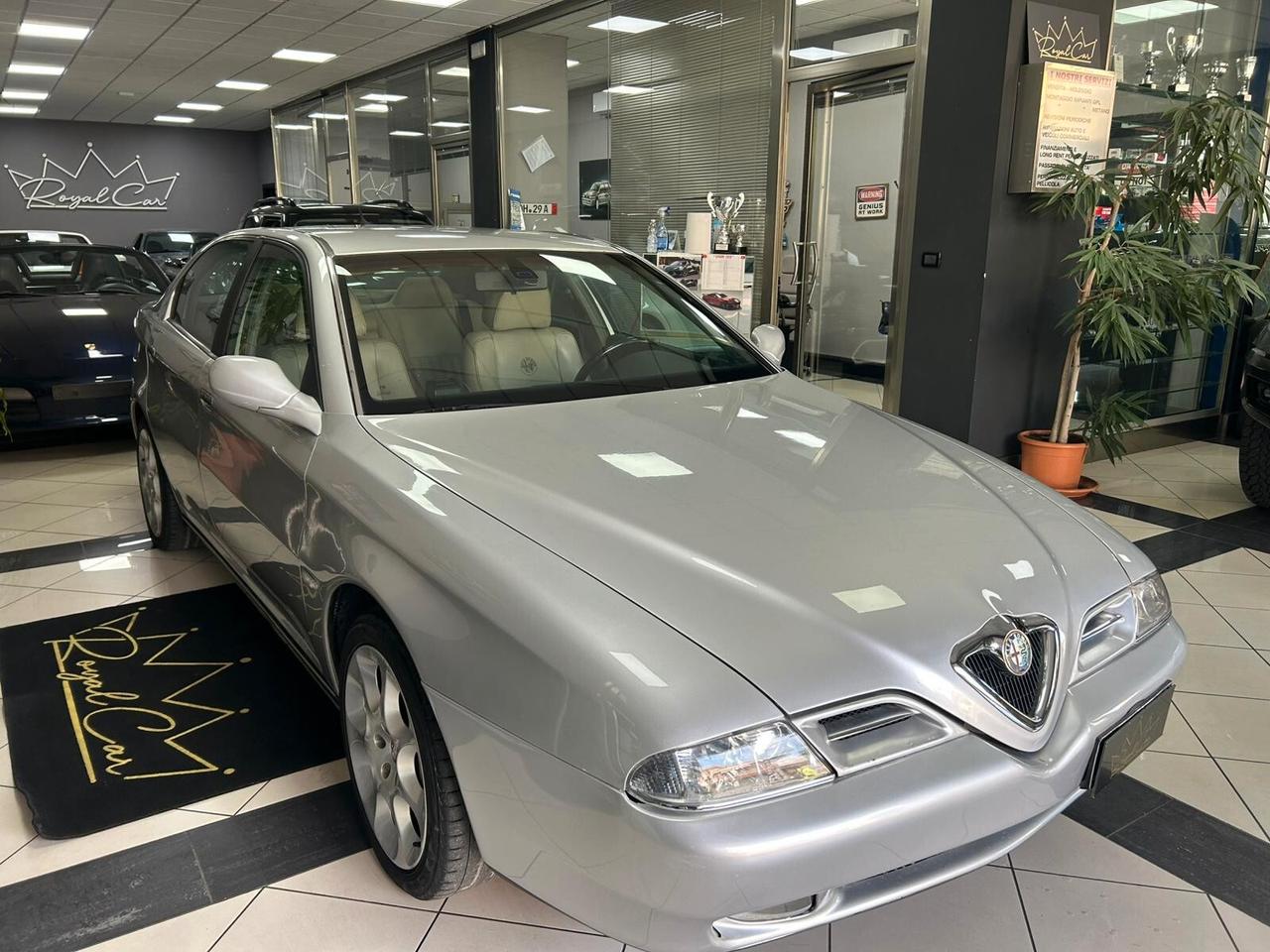 Alfa Romeo 166 2.0i V6 turbo cat Super