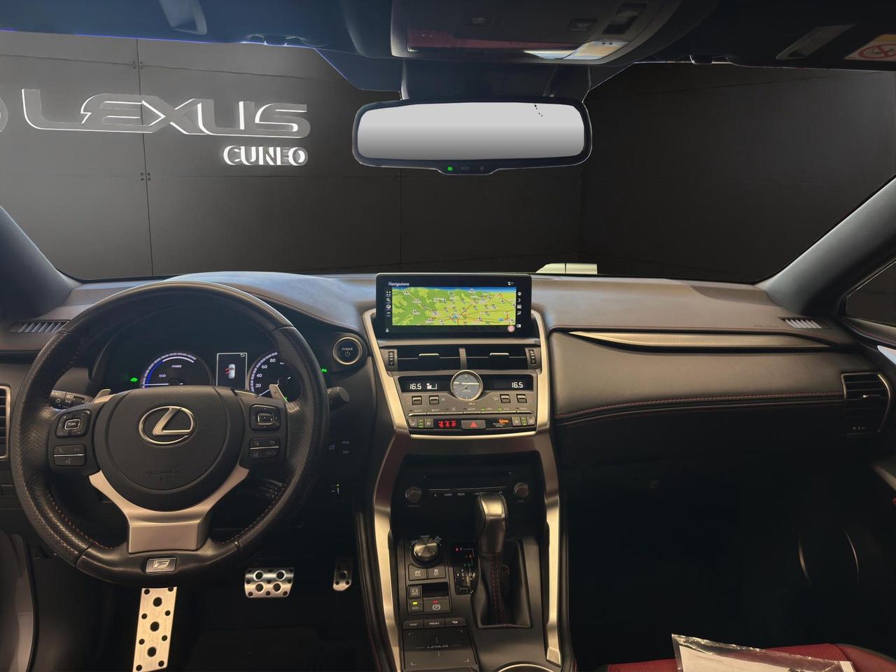 Lexus NX 300h 2.5 F Sport 4wd cvt