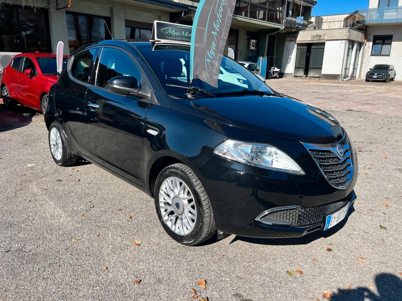 Lancia Ypsilon 1.2 69 CV 5 porte