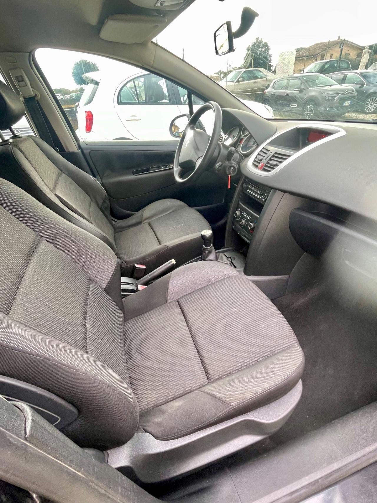 Peugeot 207 1.4 HDi 70CV FAP 5p. XS