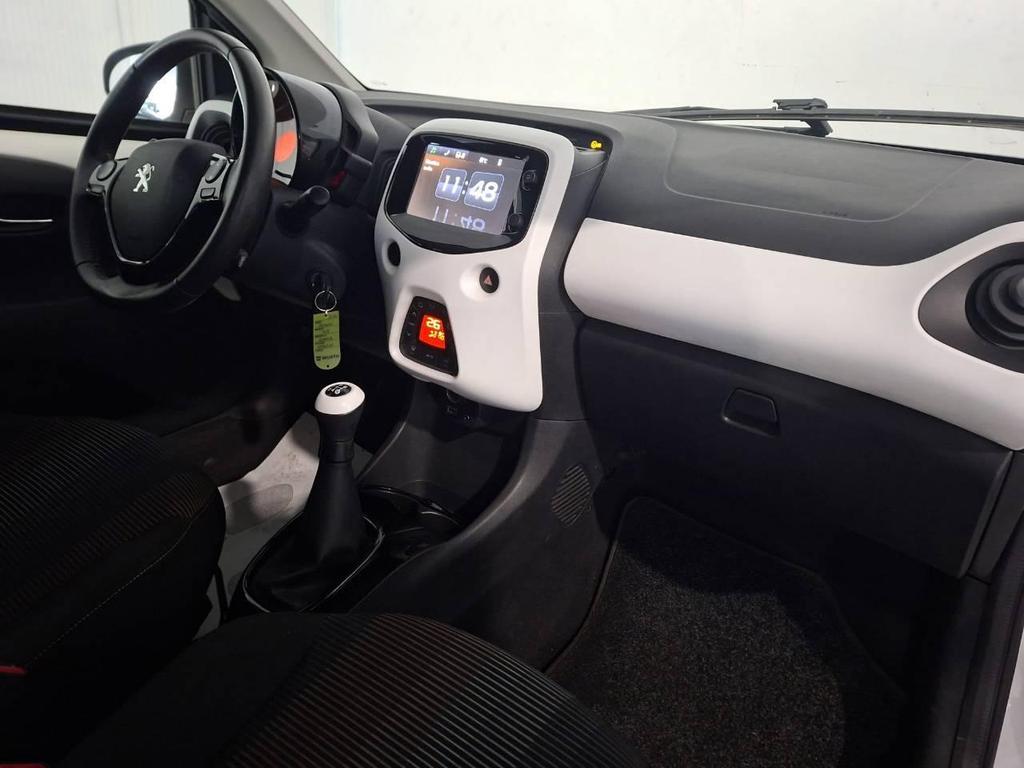 Peugeot 108 5 Porte 1.2 VTi Allure