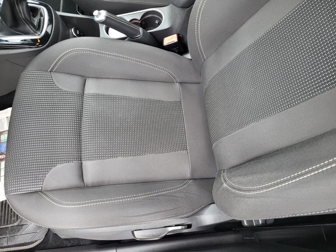 FORD Fiesta 1,5 TDCi-6B-3 REVISIONI-NAVI-UNICA PRO