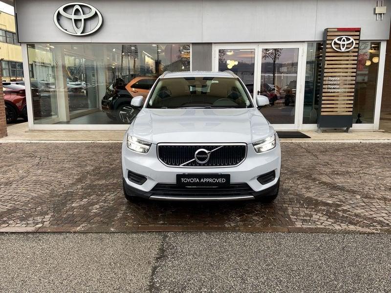 Volvo XC40 T3 Business Plus