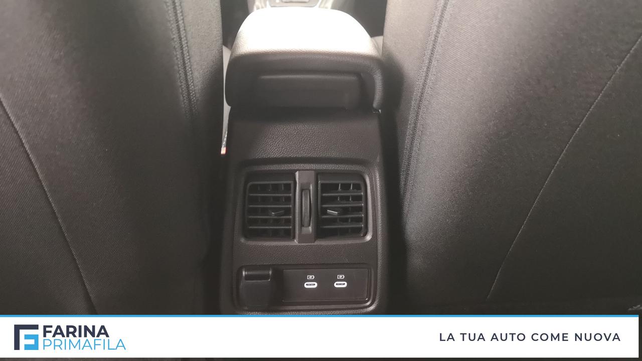 RENAULT Symbioz 1.6 E-Tech full hybrid Evolution 145cv auto