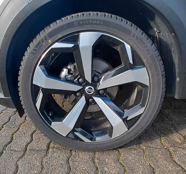 Nissan Juke 1.0 DIG-T 114 CV DCT N-Connecta