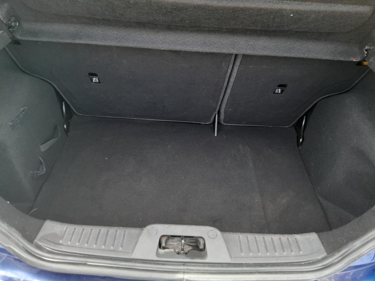 FORD FIESTA TITANIUM 5P 1.2 BENZINA 82 CV
