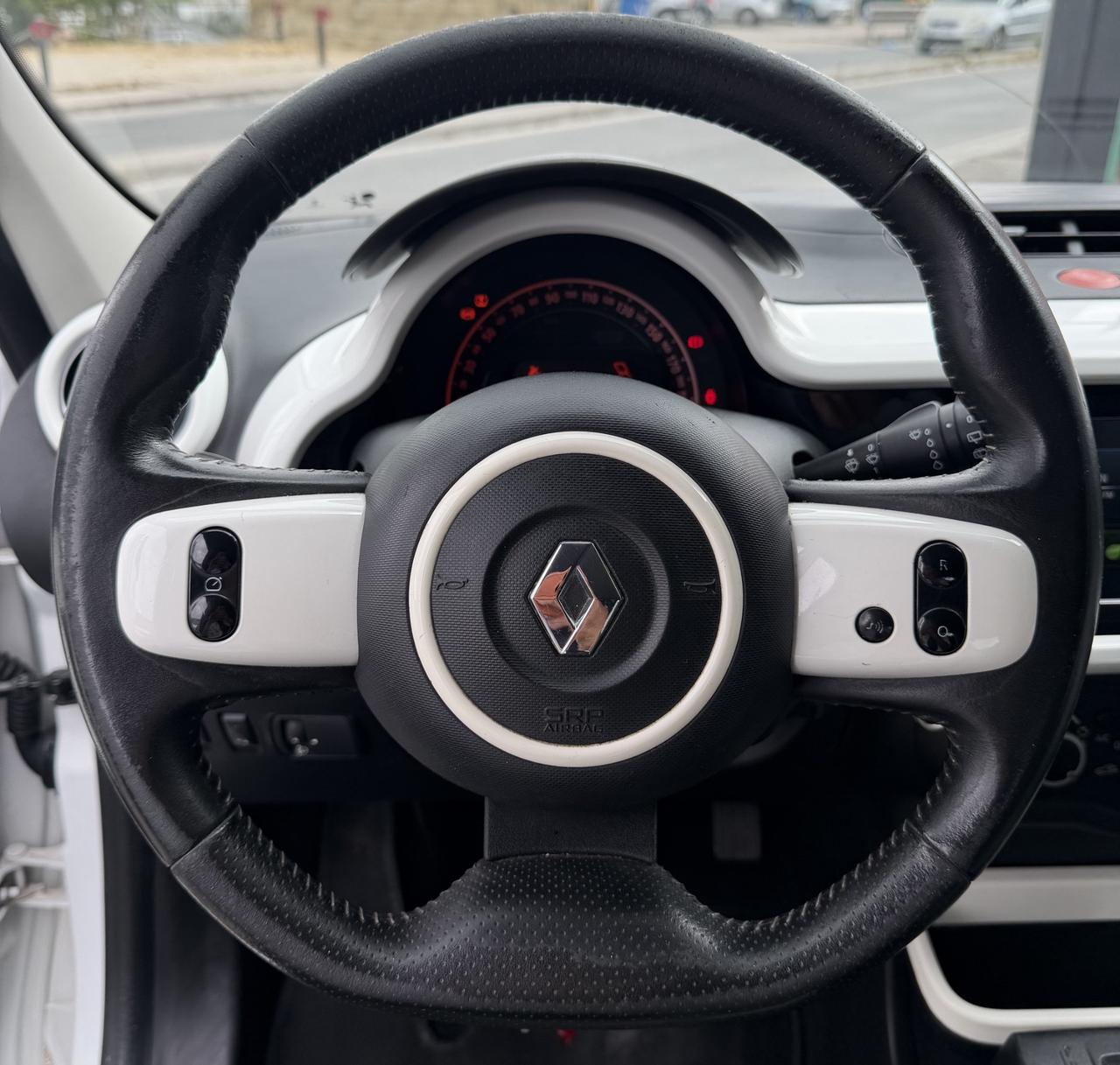 Renault Twingo SCe EDC La Parisienne