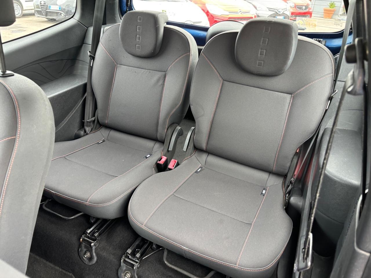 Renault Twingo 1.2 8V Le Iene
