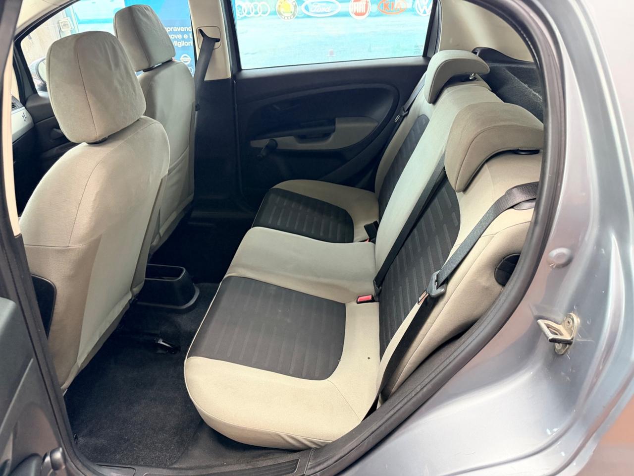 Fiat G.Punto 1.4benz 77cv Neopatentati