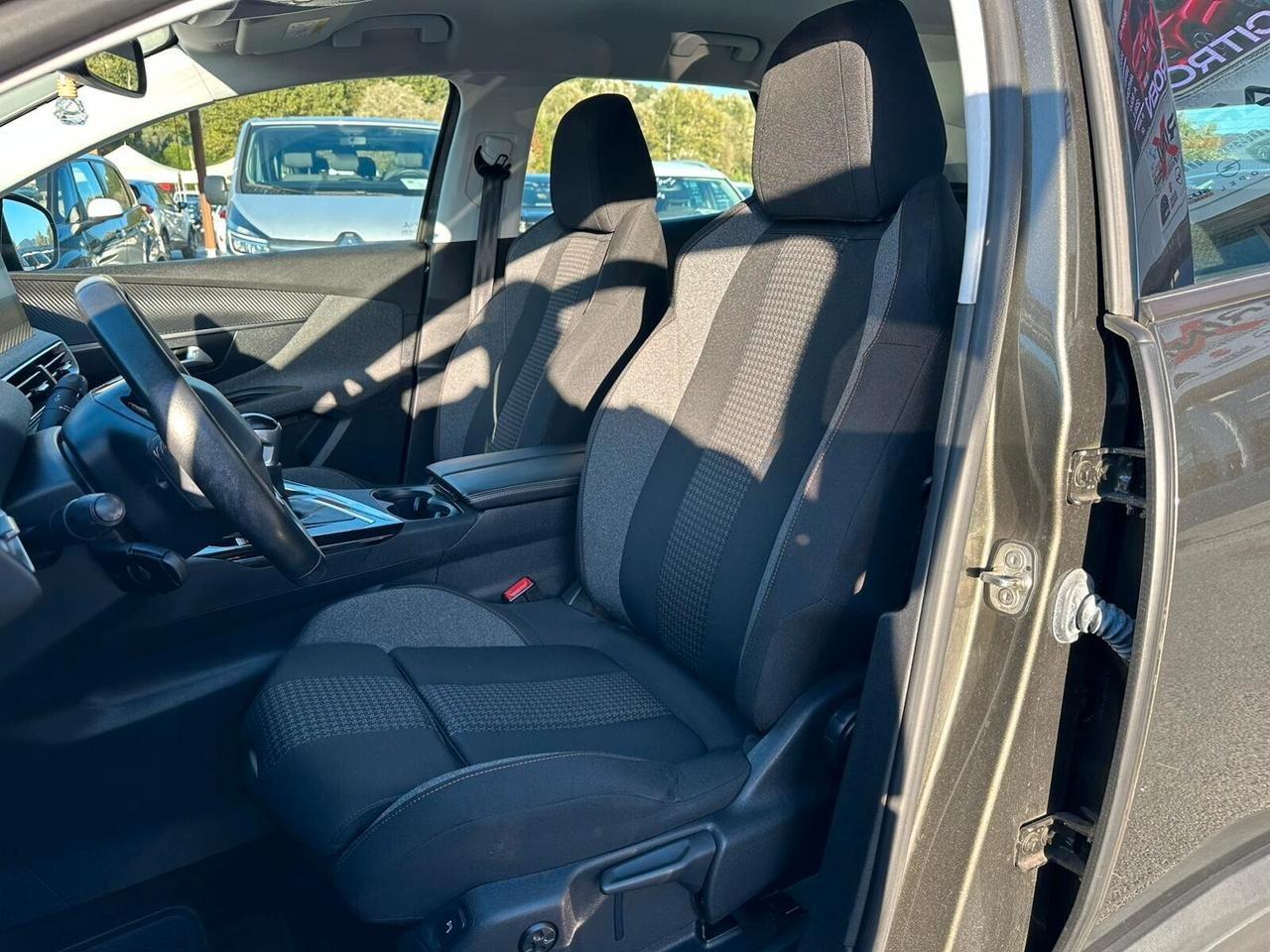 Peugeot 3008 BlueHDi 130 S&S Allure