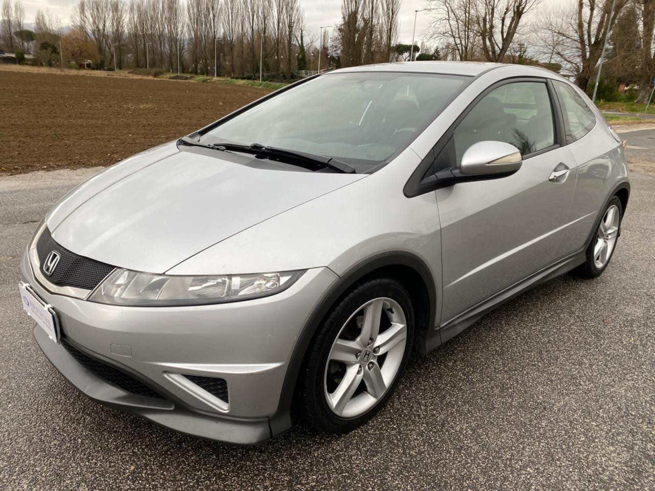 Honda Civic 1.8 i-VTEC 3p. Type S