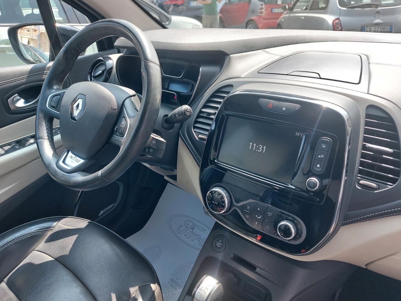 Renault Captur dCi 8V 110 CV Start&Stop Energy Initiale Paris