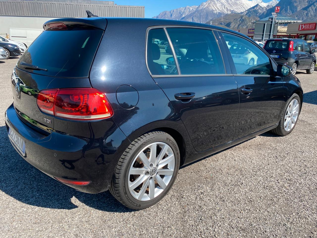 Volkswagen Golf 1.6 TDI DPF 5p. Highline