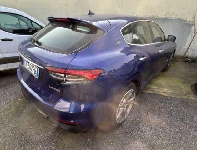 Maserati Levante 3.0 V6 Gransport 350cv motore da rivedere