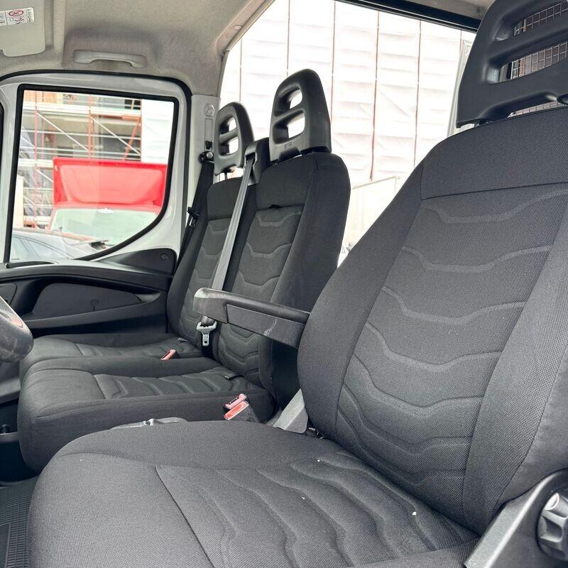 IVECO DAILY 35S15 PASSO 4100 FURGONE 6 POSTI
