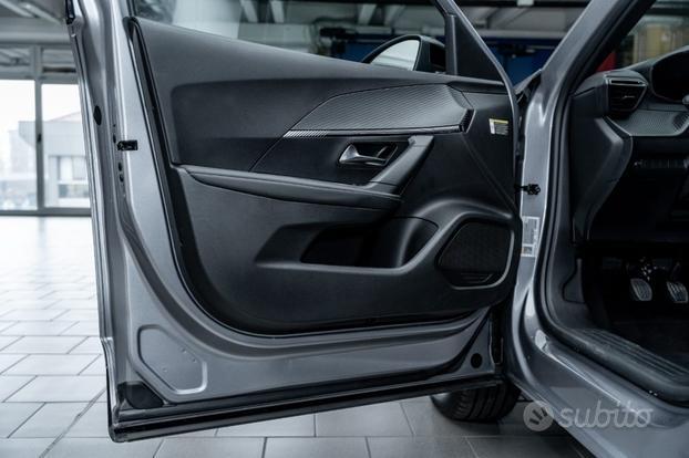 PEUGEOT 2008 PureTech 100 S&S Allure