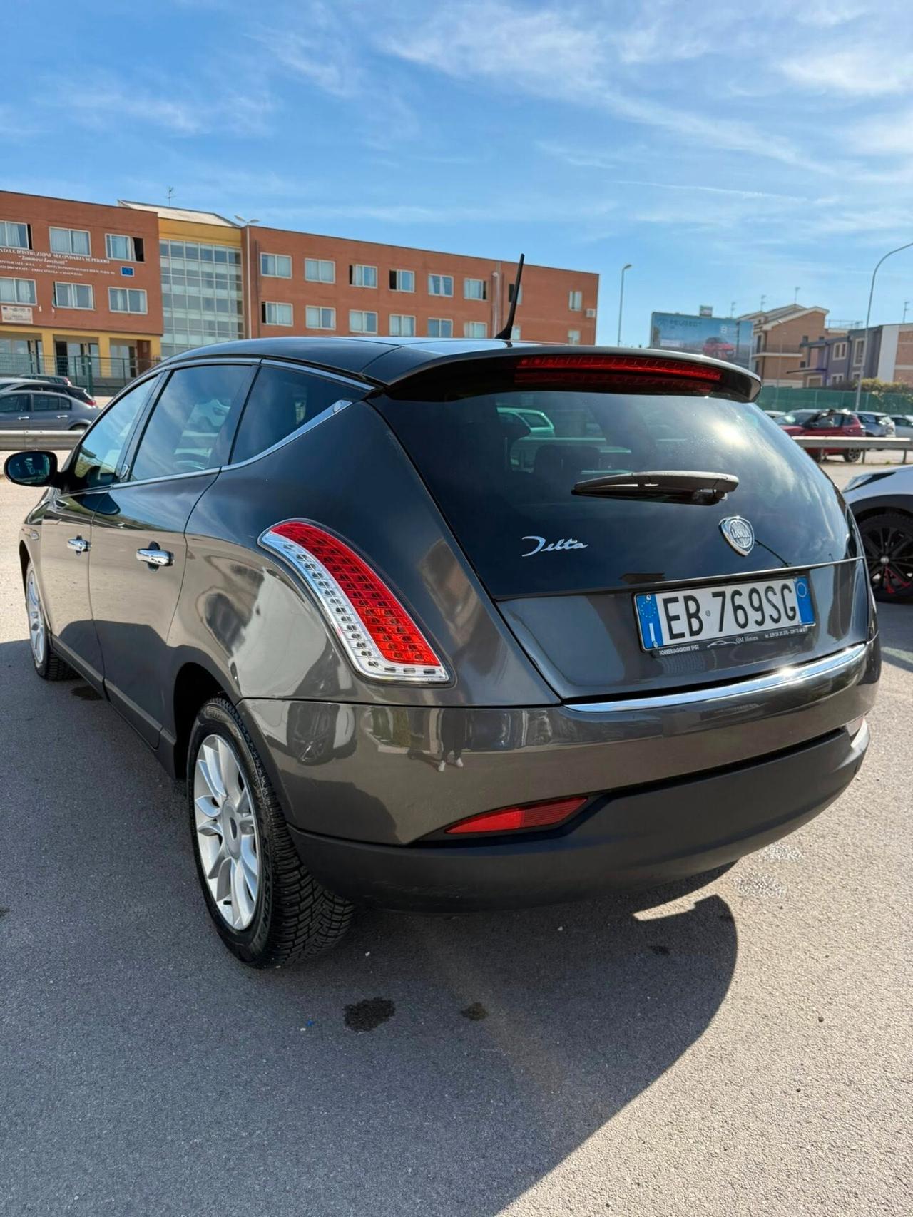 Lancia Delta 1.6 MJT DPF Platino