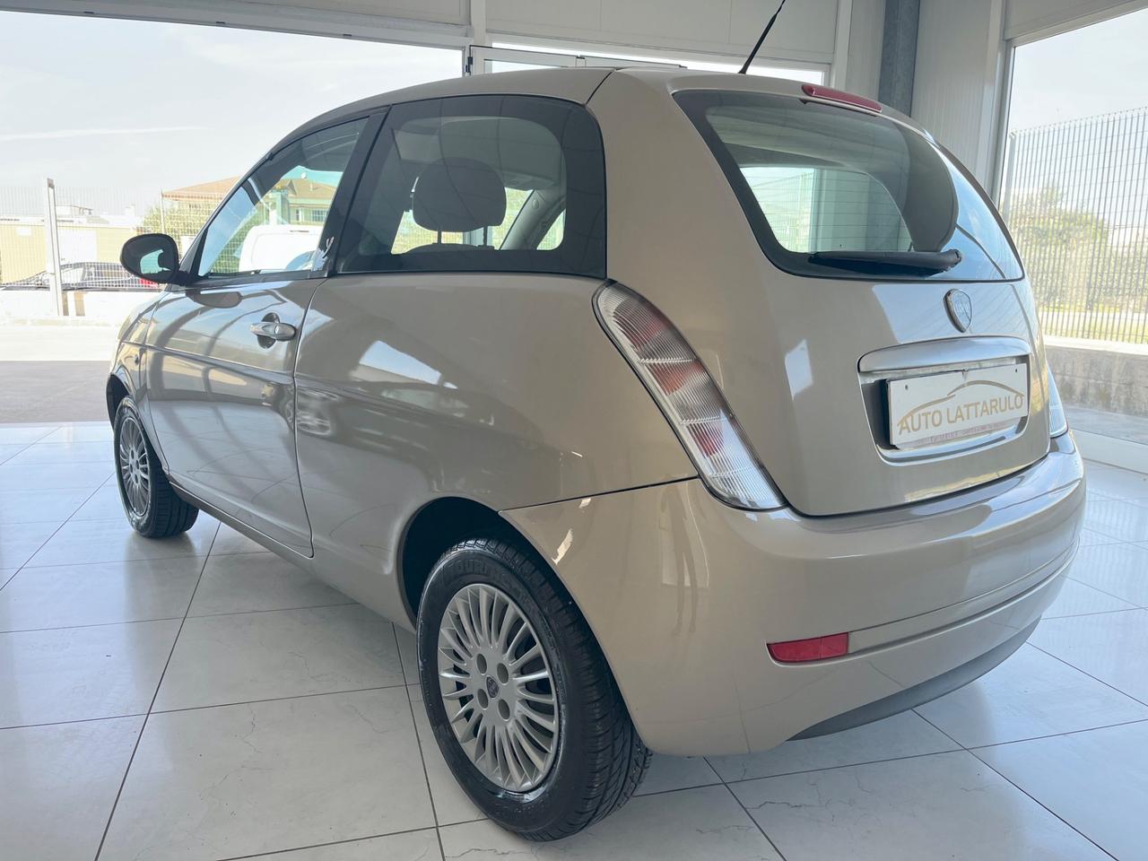 Lancia Ypsilon 1.2 BENZINA