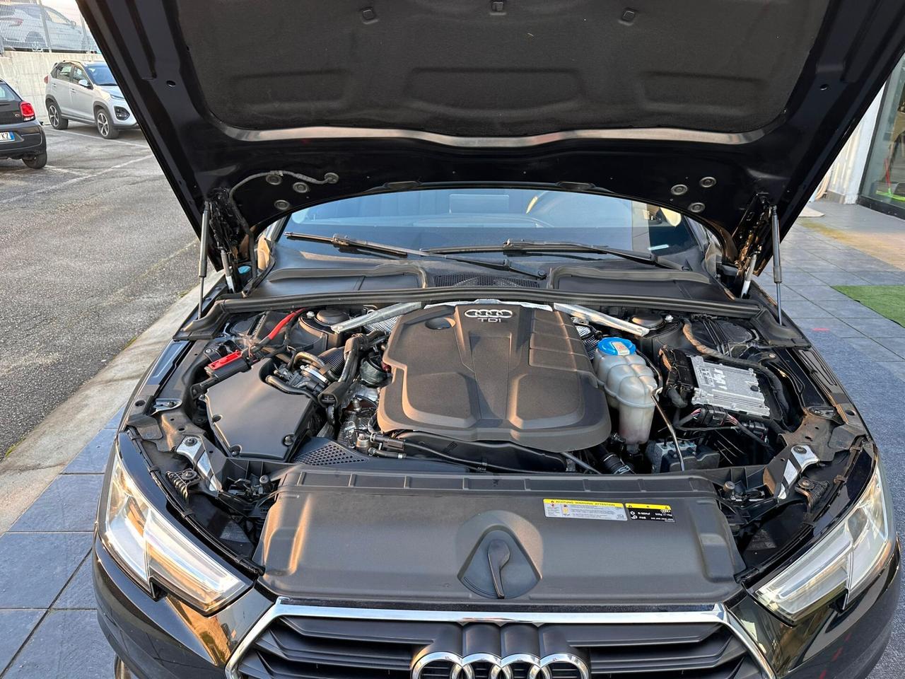 Audi A4 2.0 TDI 150 CV ultra Business Sport