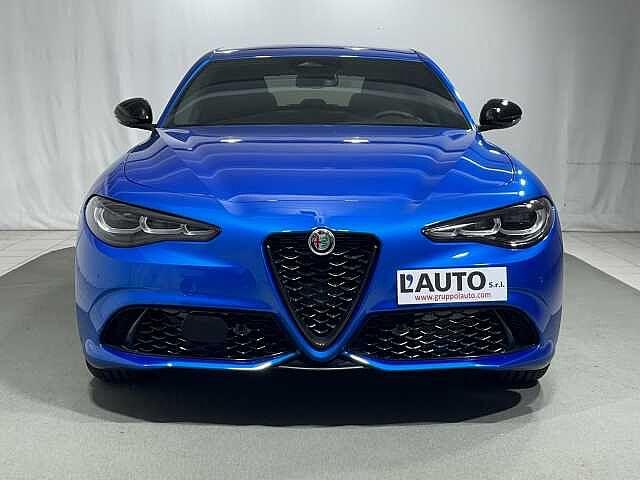 Alfa Romeo Giulia 2.2 Turbodiesel 210 CV AT8 AWD Q4 Veloce