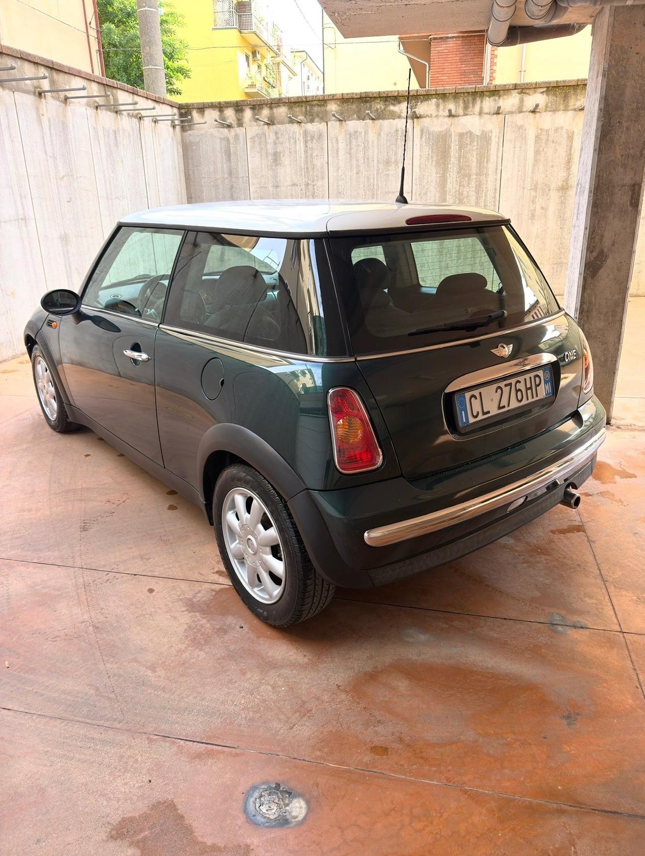 Mini 1.6 16V One de luxe