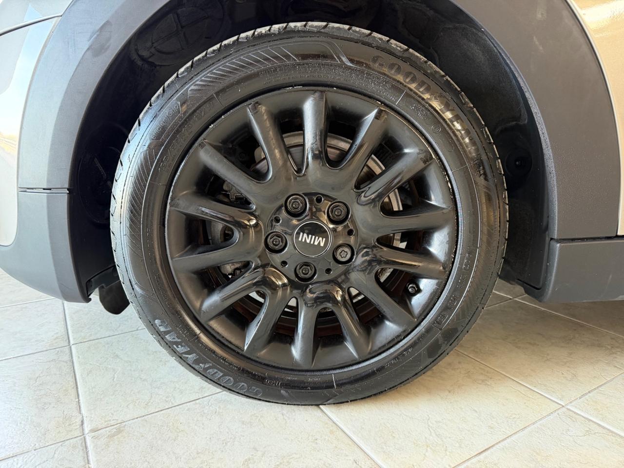 Mini 1.5 Cooper D Boost 5p. DG CARS - SELARGIUS(CA) SS554 km4.200