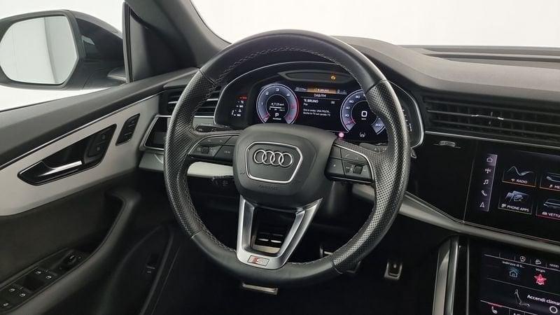 Audi Q8 50 TDI 286 CV quattro tiptronic Sport