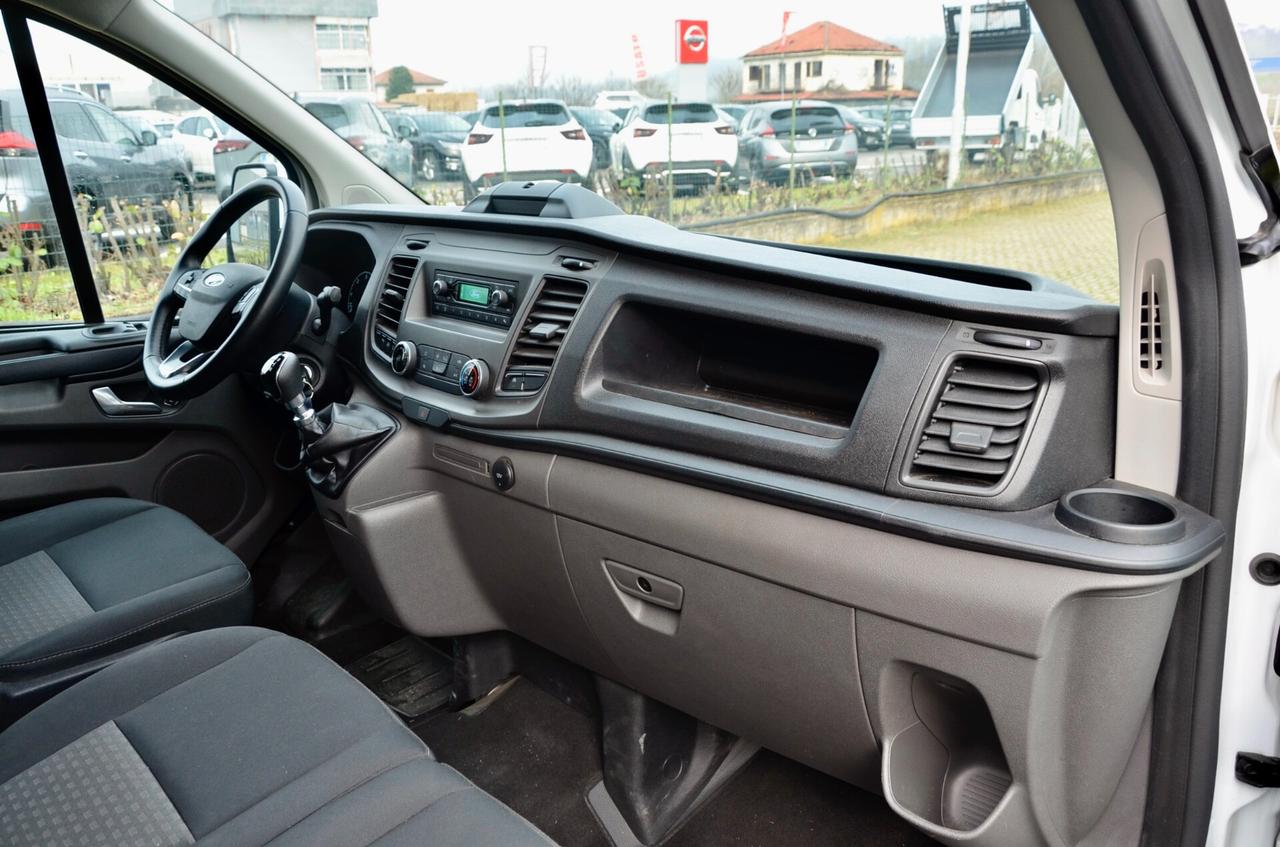 FORD TRANSIT CUSTOM 2.0 130cv, PREZZO PIU' IVA, UNICOPROPRIETARIO, UFF ITALIANA, SERVICE FORD, RIVESTIMENTO INTERNO, PERMUTE