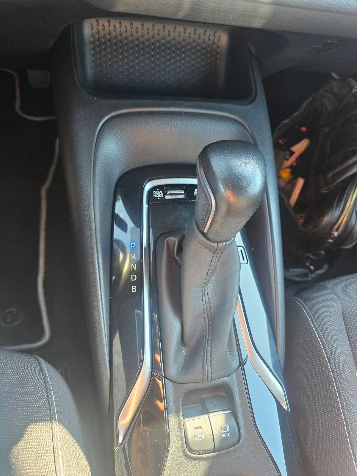 Toyota Corolla 1.8 Hybrid Business