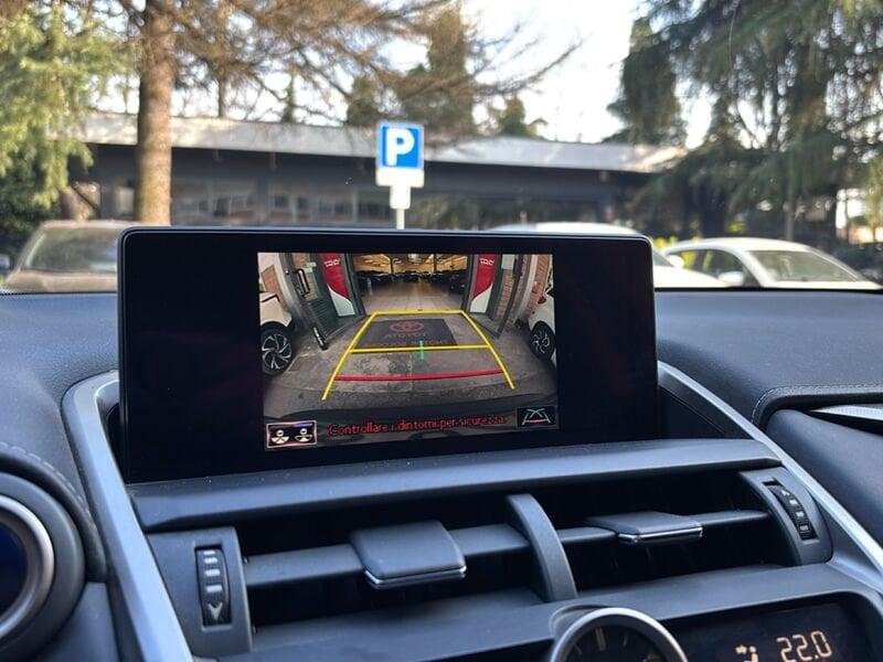 Lexus NX Hybrid Premium 4WD MY22