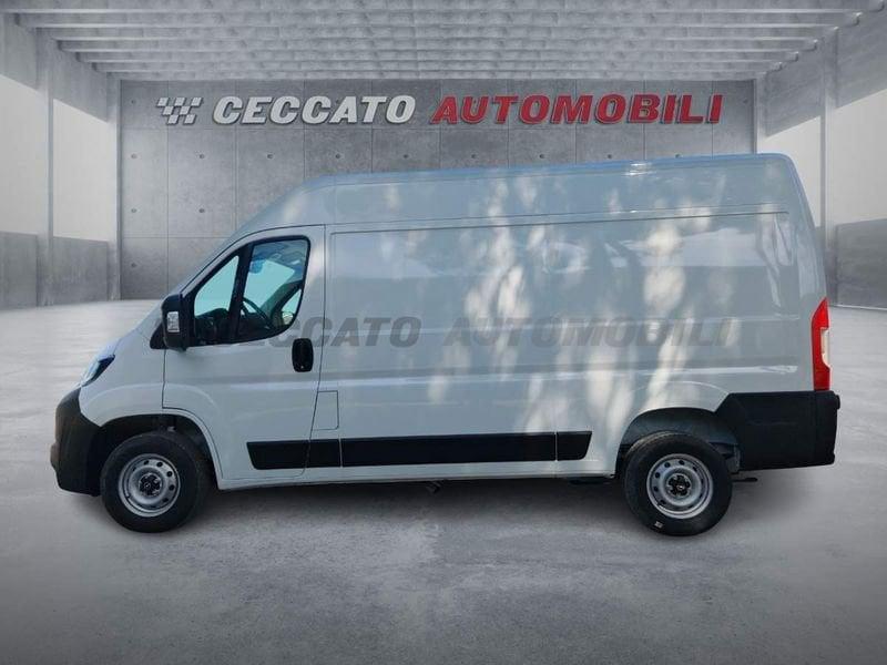 Opel Movano Movano 35 L2H2 2.2 Bluehdi 140cv S&S