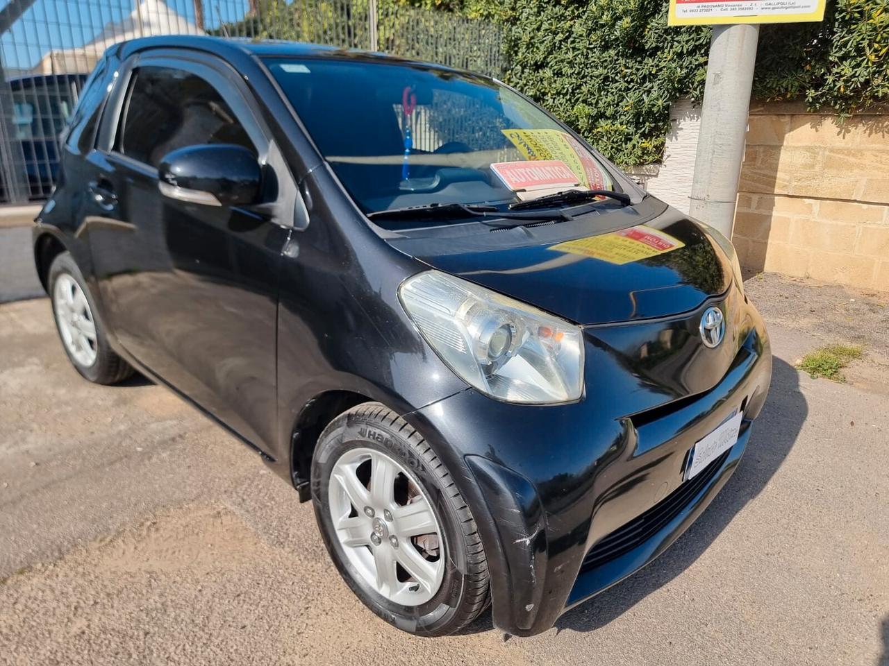 Toyota iQ 1.0 BENZINA AUTOMATICA 4 POSTI