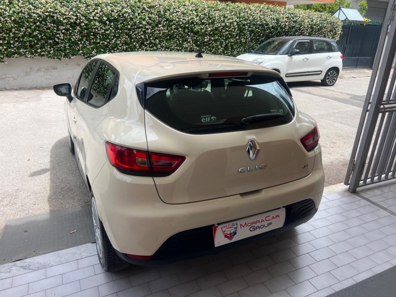 Renault Clio dCi 8V 75 CV Start&Stop 5 porte Energy Duel