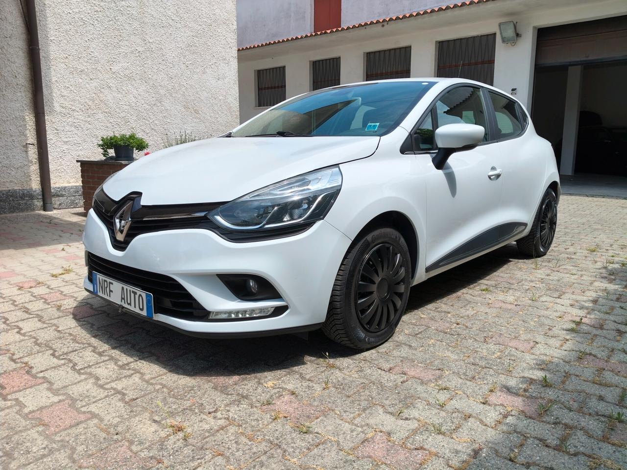 Renault Clio 1.2 75CV 5 porte Zen