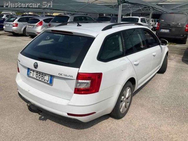 SKODA Octavia Wagon 2.0tdi 150cv Executive dsg - FT888CJ