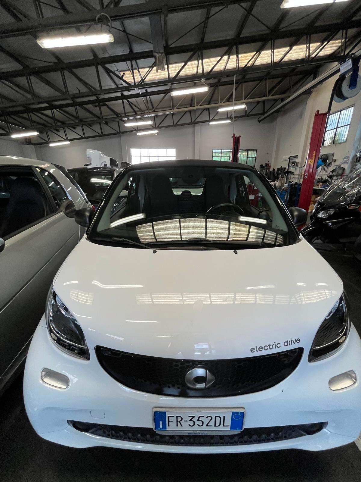 Passion full electric solo 27000km full garanzia