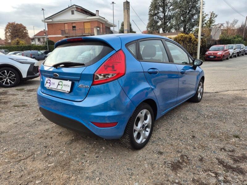FORD Fiesta 6ª serie Bs Fiesta Ikon 1.2 16V 82...