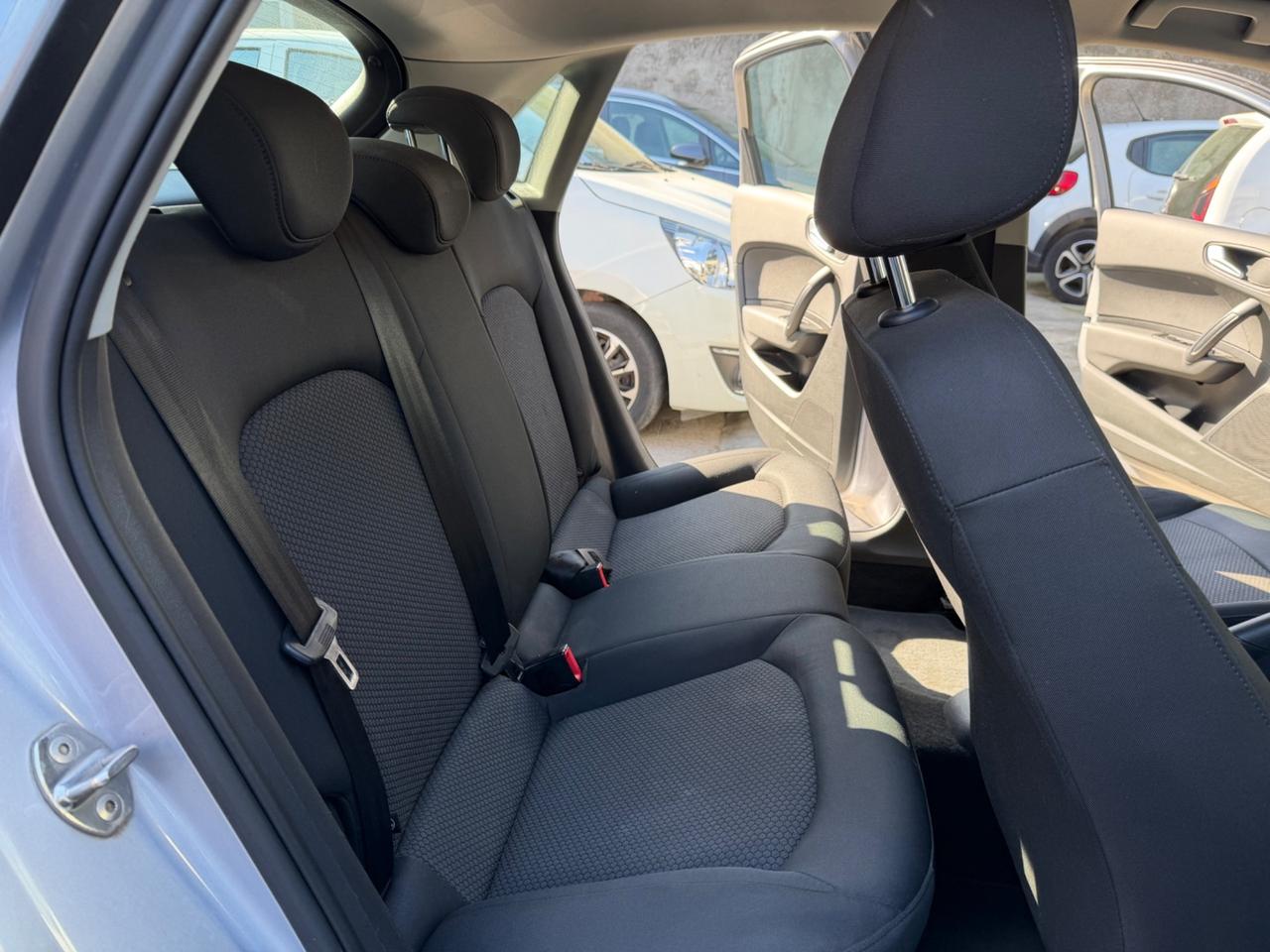 Audi A1 SPB 1.4 TDI ultra Metal plus